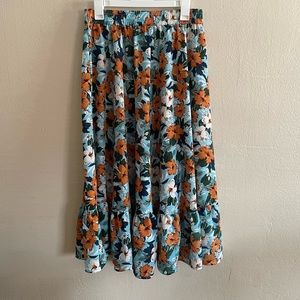 Allover Floral Print Flare Skirt